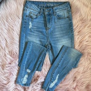 Vanilla Star Junior’s High Rise Skinny Jeans 14